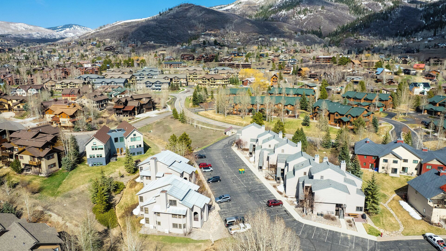 Others 1, Sunburst Condominiums, Routt