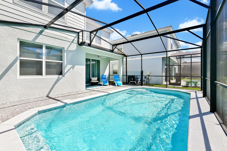 5BR Modern Villa in Soltera Resort, Disney, Pool, Polk