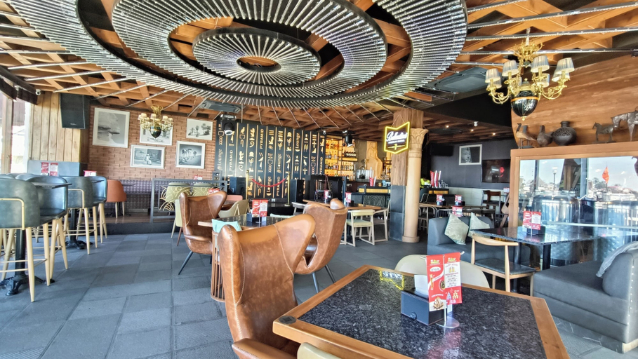Food & Drinks 5, Bridge View Regency, Shimla