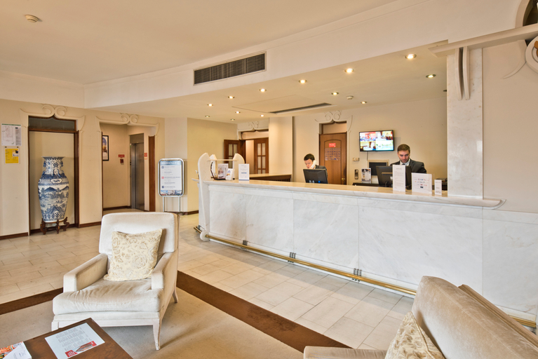 Public Area 4, Golden Tulip Porto Gaia, Vila Nova de Gaia