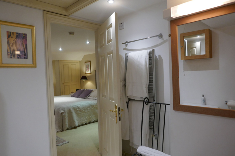 Bedroom 2, Kerrington House, Devon