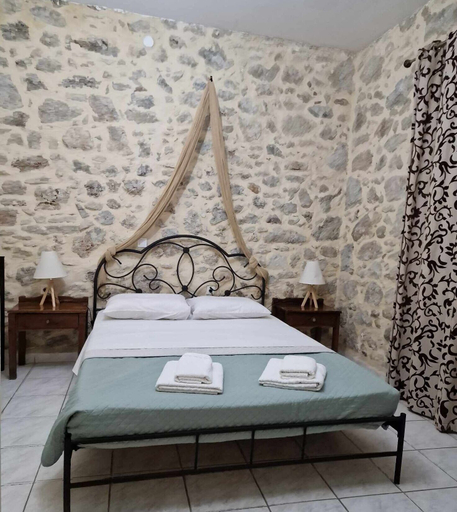 Bedroom 4, Hariklia Rent Rooms, Faistos