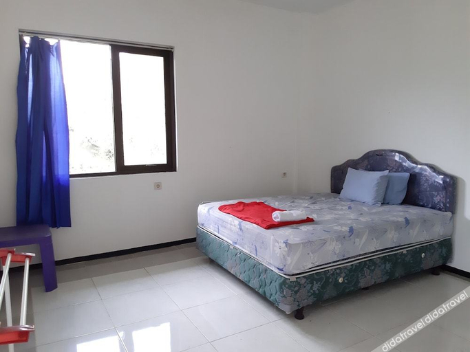 Others 5, Cahaya Bukit Cemara, Malang