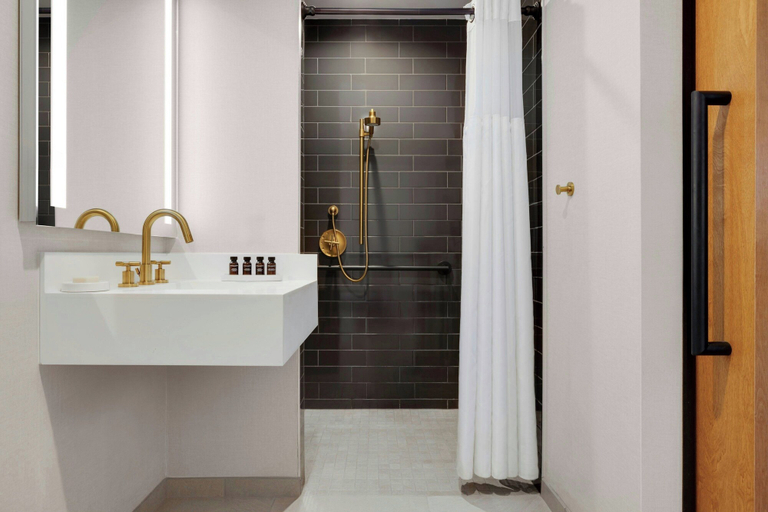 Bathroom 5, The MC, Autograph Collection, Essex