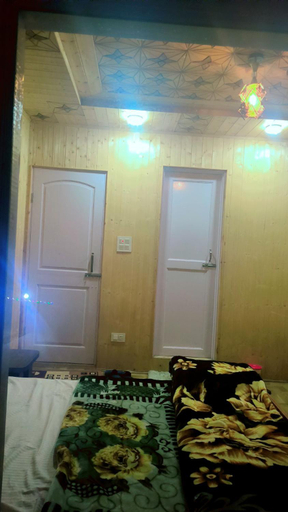 Bedroom 2, blue water resort Gurez, Bandipore