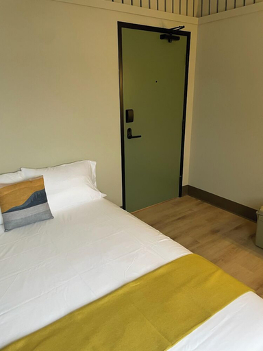 Bedroom 4, Zenith Basecamp, Saint Louis