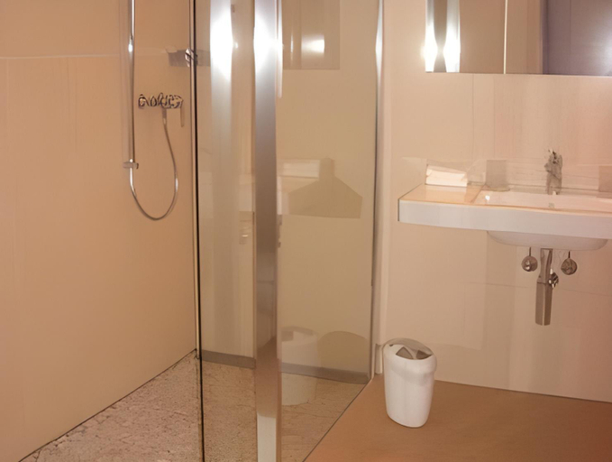 Bathroom 6