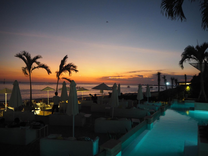 Swimming Pool 8