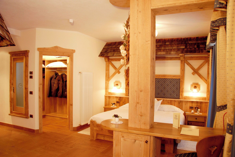 Bedroom 3, Paradise Lodge, Sondrio