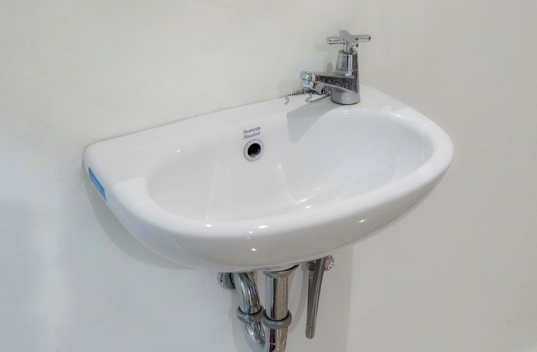 Bathroom 8