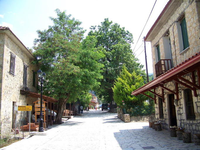 Others 3, Villa Serenis, West Greece