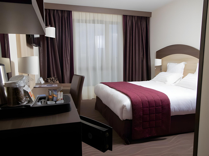 Bedroom 27