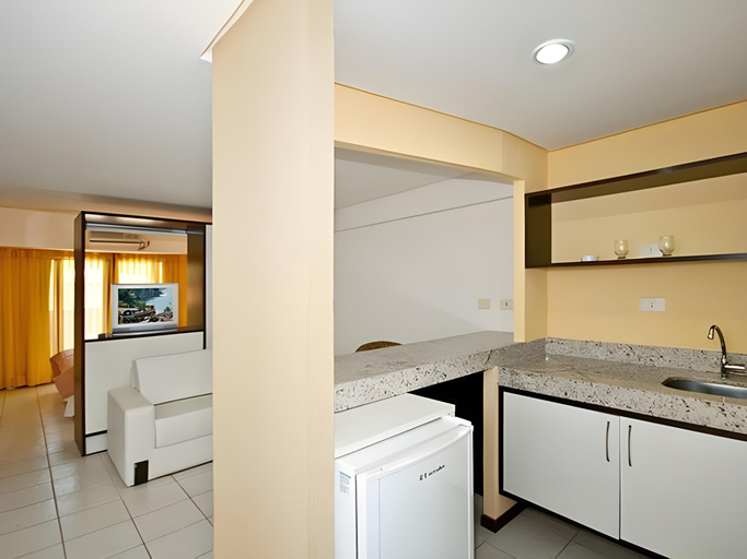Dining Room 6