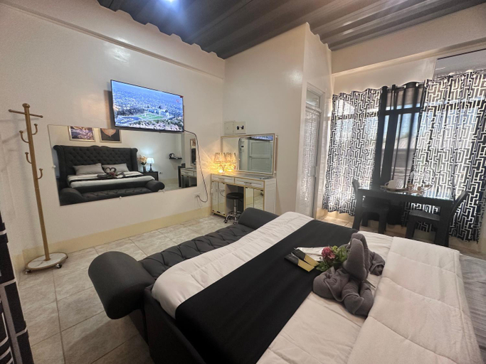 Bedroom 2, Golden Dreams Lodging Home, Camalaniugan