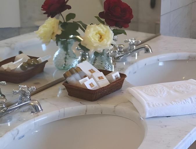 Bathroom 15