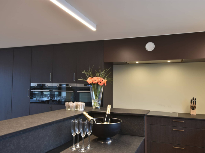 Private kitchen 4, Luxurious Apartment in Nieuwpoort with Hot Tub, West-Vlaanderen
