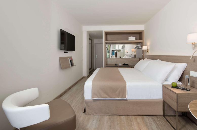 Bedroom 3, Meliá Cala Galdana, Baleares