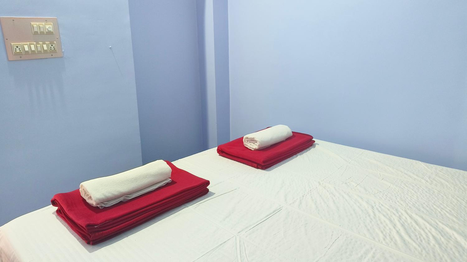 Bedroom 2, Rock Homestay newhampi, Bellary