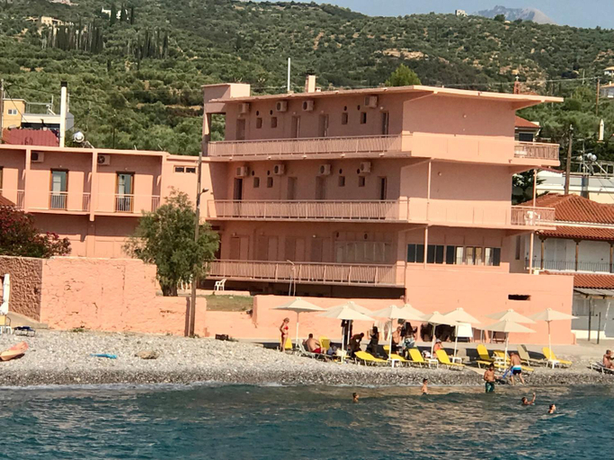 Others 2, Laas, Peloponnese