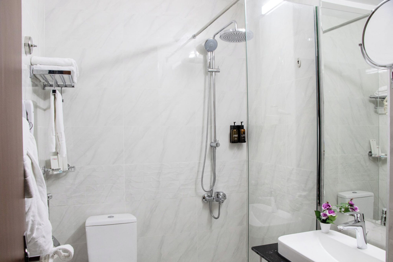 Bathroom 4, Fortune Hotel Deira, Dubai
