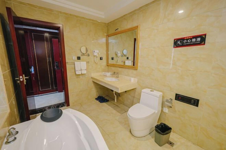 Bathroom 4, Boyin Hotel, Yuncheng