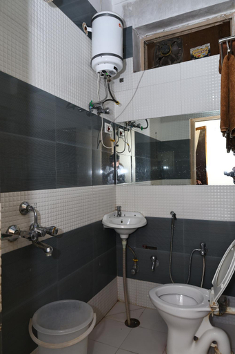 Bathroom, Hotel Suncity by Sharnam, Rajsamand