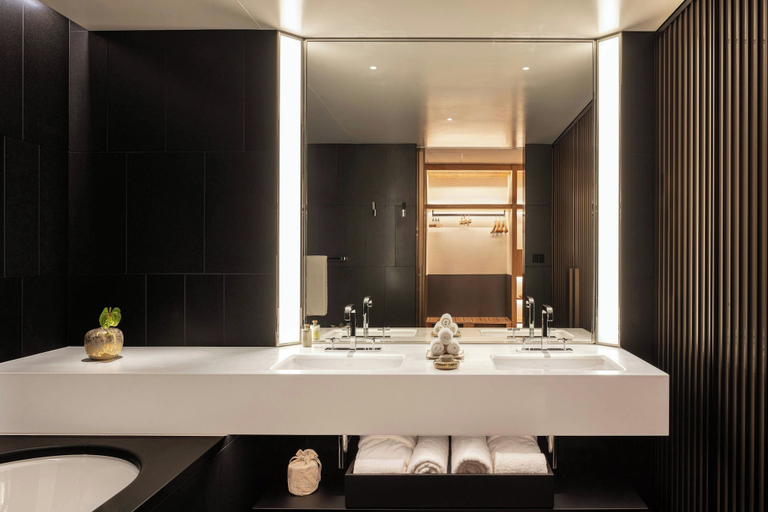 Bathroom 4