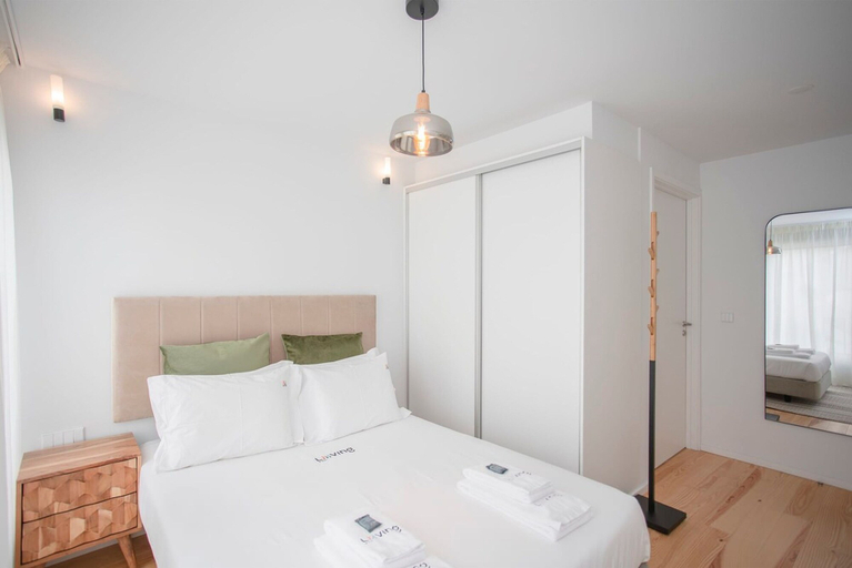 Bedroom 4, Liiiving in Porto - Modern Glam Apartment J, Porto