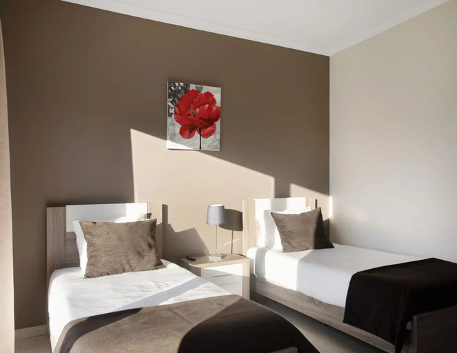 Bedroom 3, Spacious Villa in Salir de Mato With Private Pool, Terrace, Caldas da Rainha