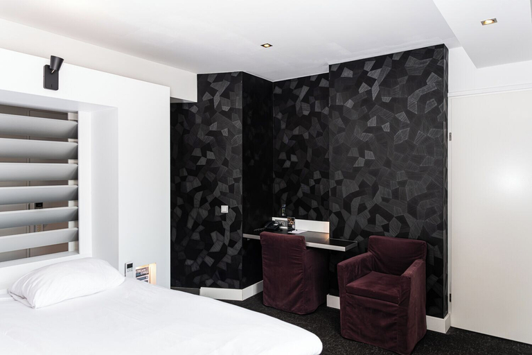 Bedroom 2, Hotel Keyser Breda, Breda