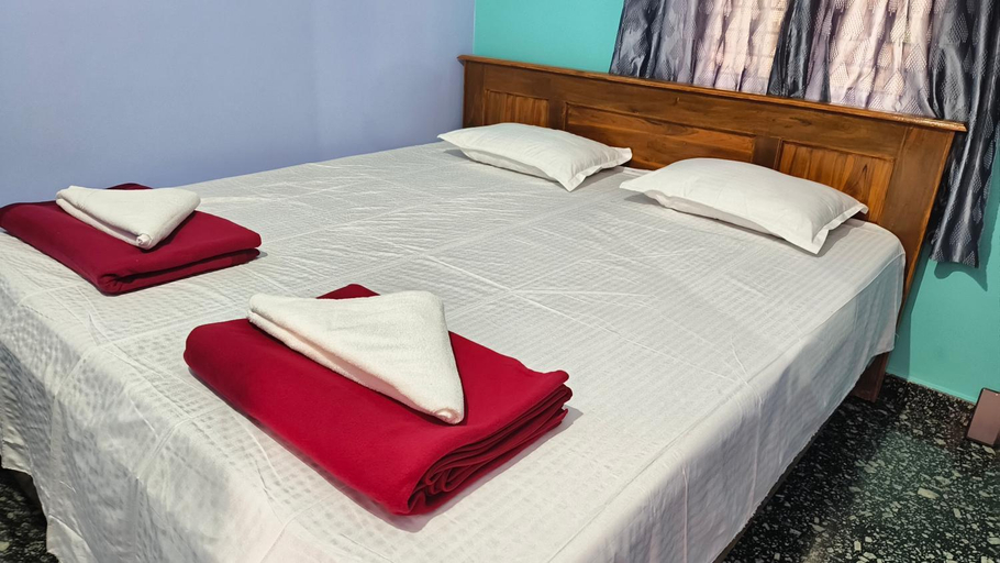 Bedroom 3, Rock Homestay newhampi, Bellary