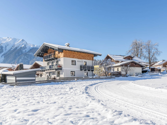 Exterior 4, Maximilian Apartmenthaus 2-6 People, Zell am See