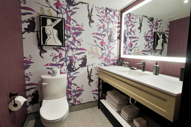 Bathroom 5, Sheraton Laval Hotel, Laval