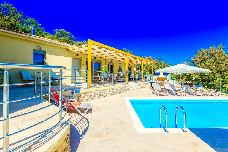 Others 3, Villa Trules, Crete