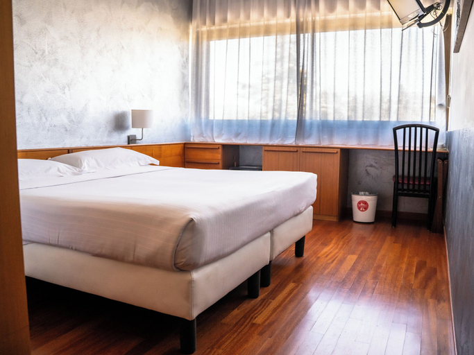 Bedroom 3, Hotel Valpolicella International, Verona