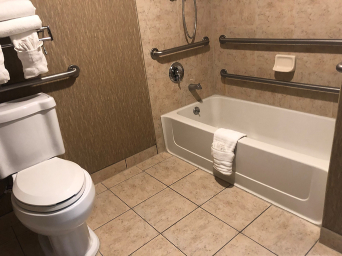 Bathroom 5, Comfort Inn Near Vail Beaver Creek, Eagle