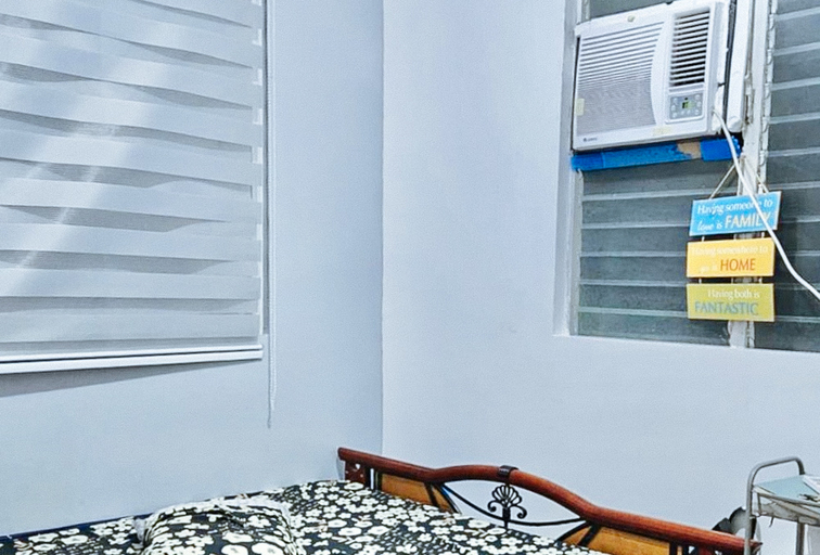 Others, RGL Condotel Socorro by RedDoorz, Pinamalayan
