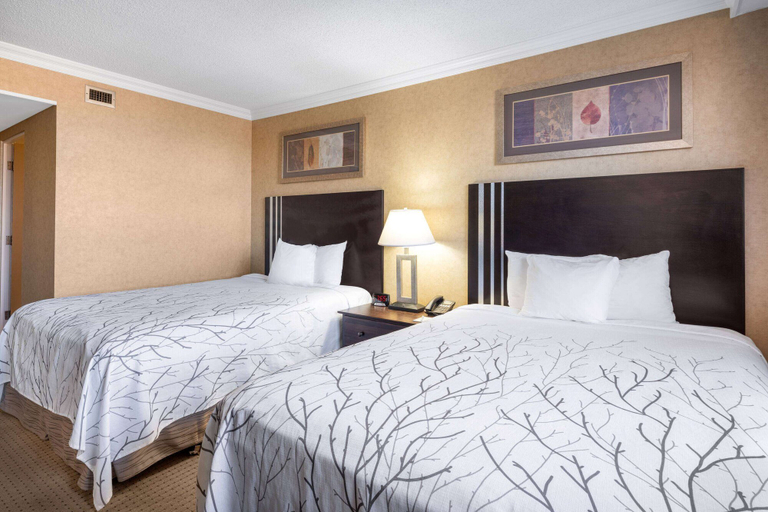 Bedroom 3, Travelodge by Wyndham Prince Albert, Division No. 15