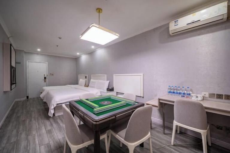 Dining Room 5