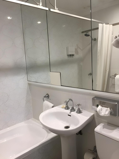 Bathroom 3