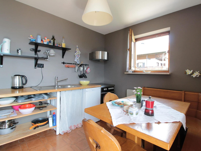 Private kitchen, Belvilla by OYO Corno Nero, Trento