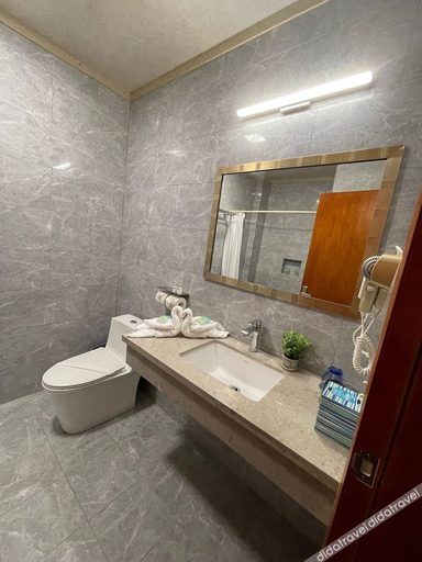 Bathroom 4, Coral View Hotel & Resort
