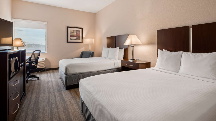 Bedroom 3, Best Western Tampa, Hillsborough