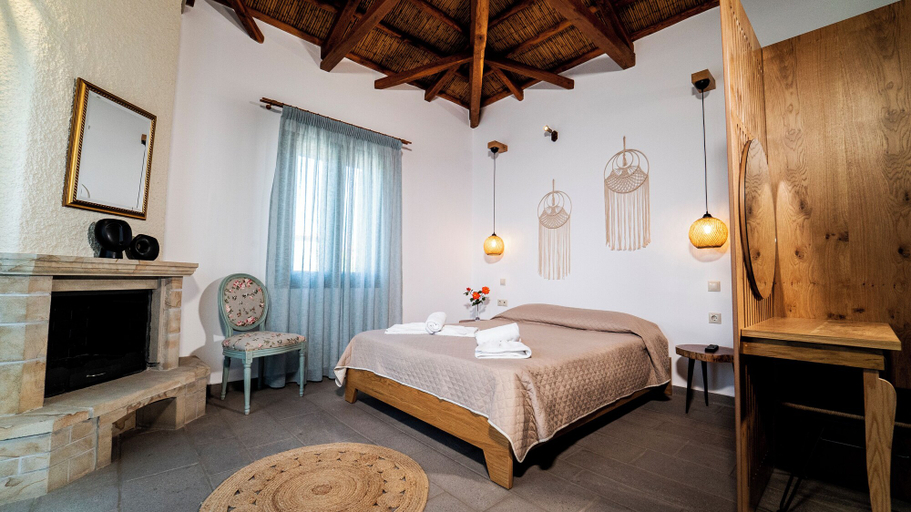 Bedroom 2, Lithoessa Traditional Rooms, North Aegean