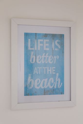 Room 3, Gorgeous Home for 12 - Walk to Beach - Sea View, West Sussex