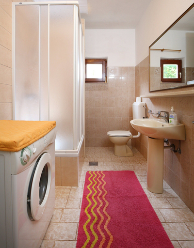 Bathroom 3, Apartments Boro - Three Bedroom Apartment With Sea View, Supetar