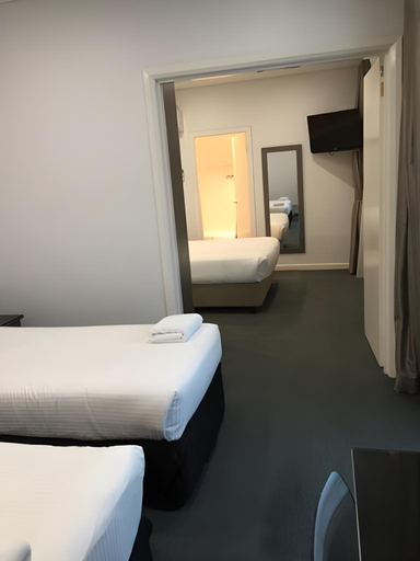 Bedroom 5