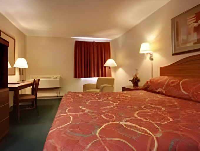 Bedroom 6