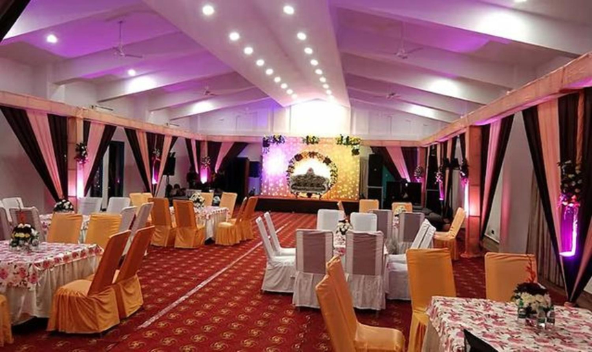 Food & Drinks 3, FabHotel Prime The Arch Resort, Nainital