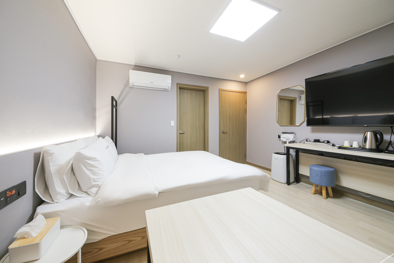 Bedroom 2, Mokpo Hotel Stay, Muan
